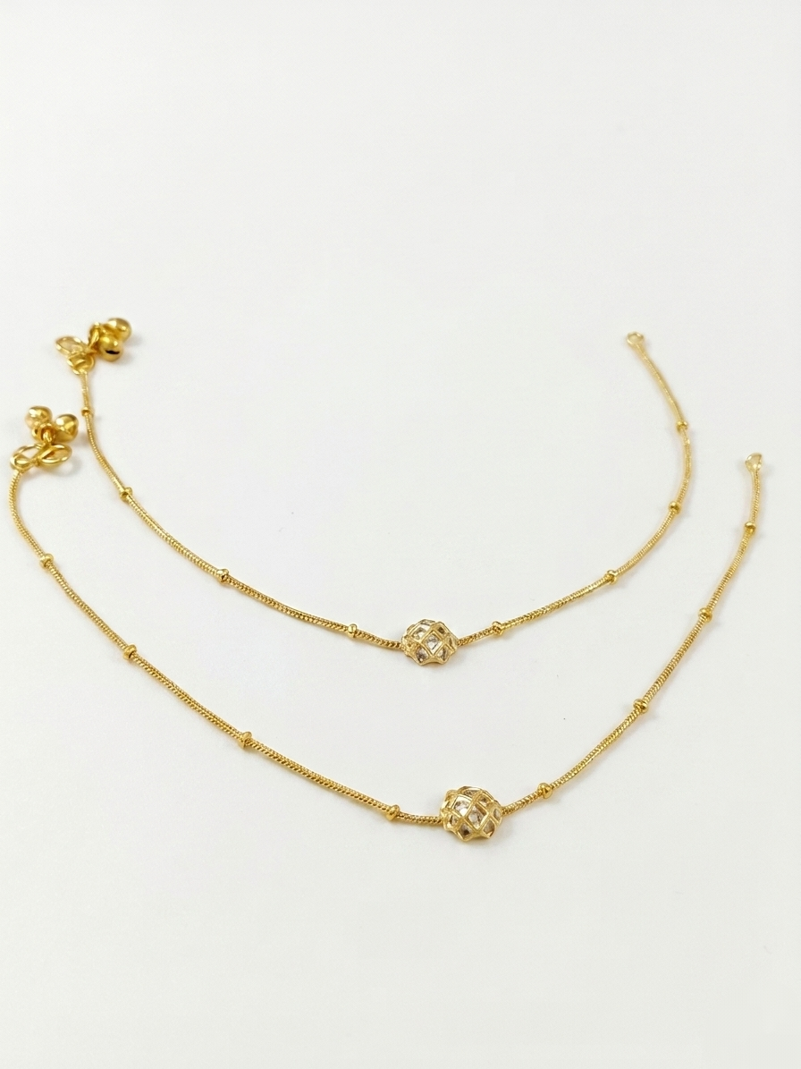 Matte Finish Ball Anklet