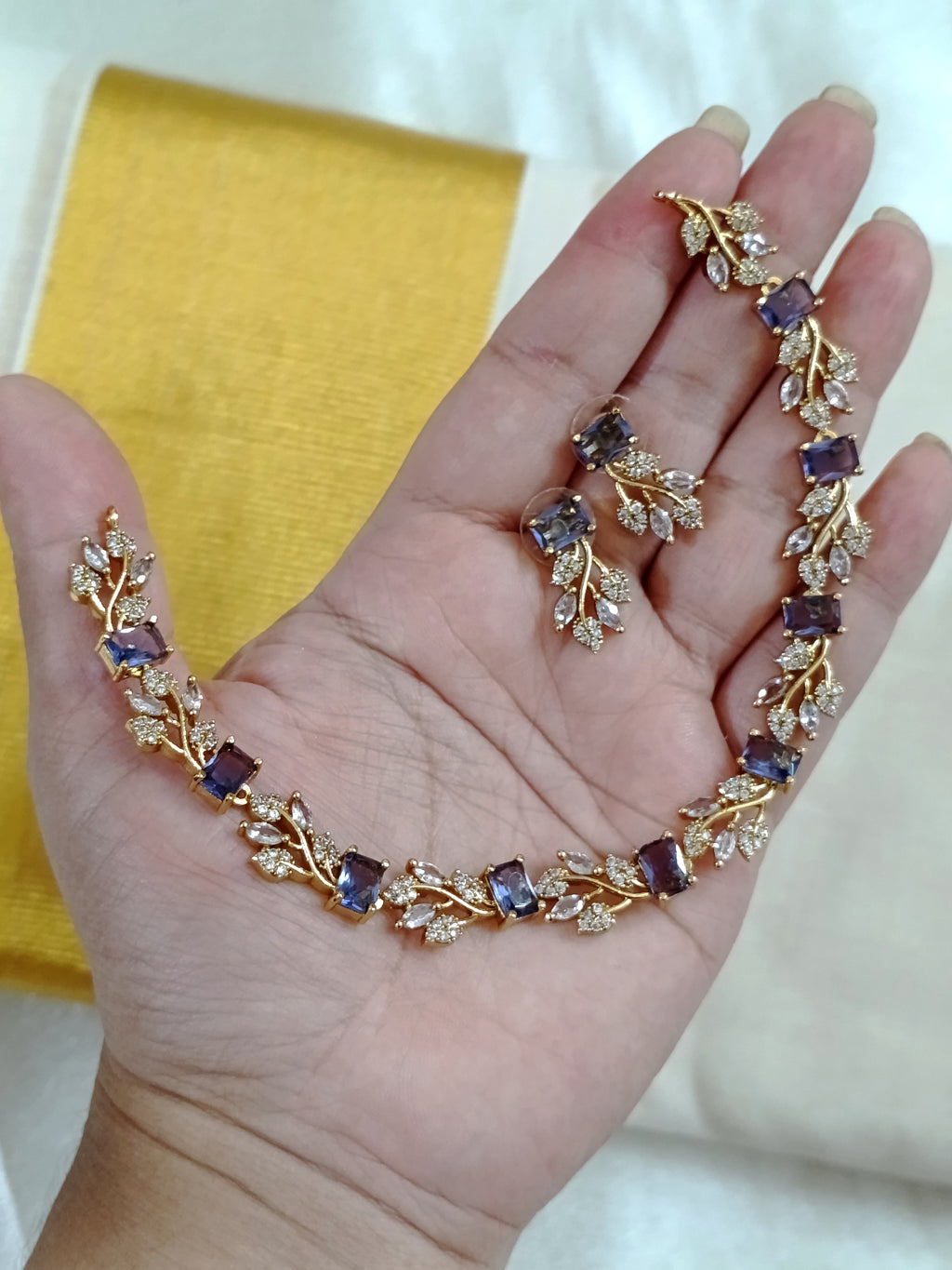 AD Necklace Set V190