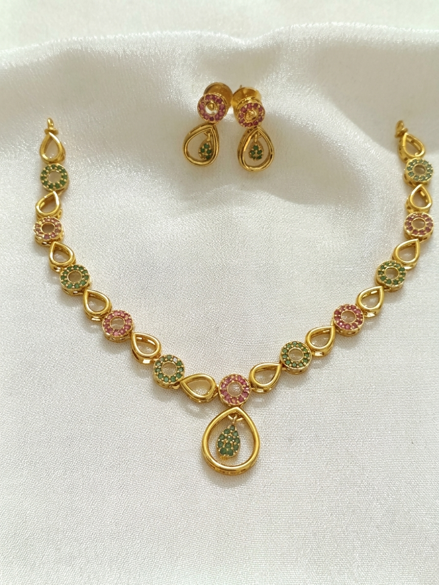 AD Necklace Set V159