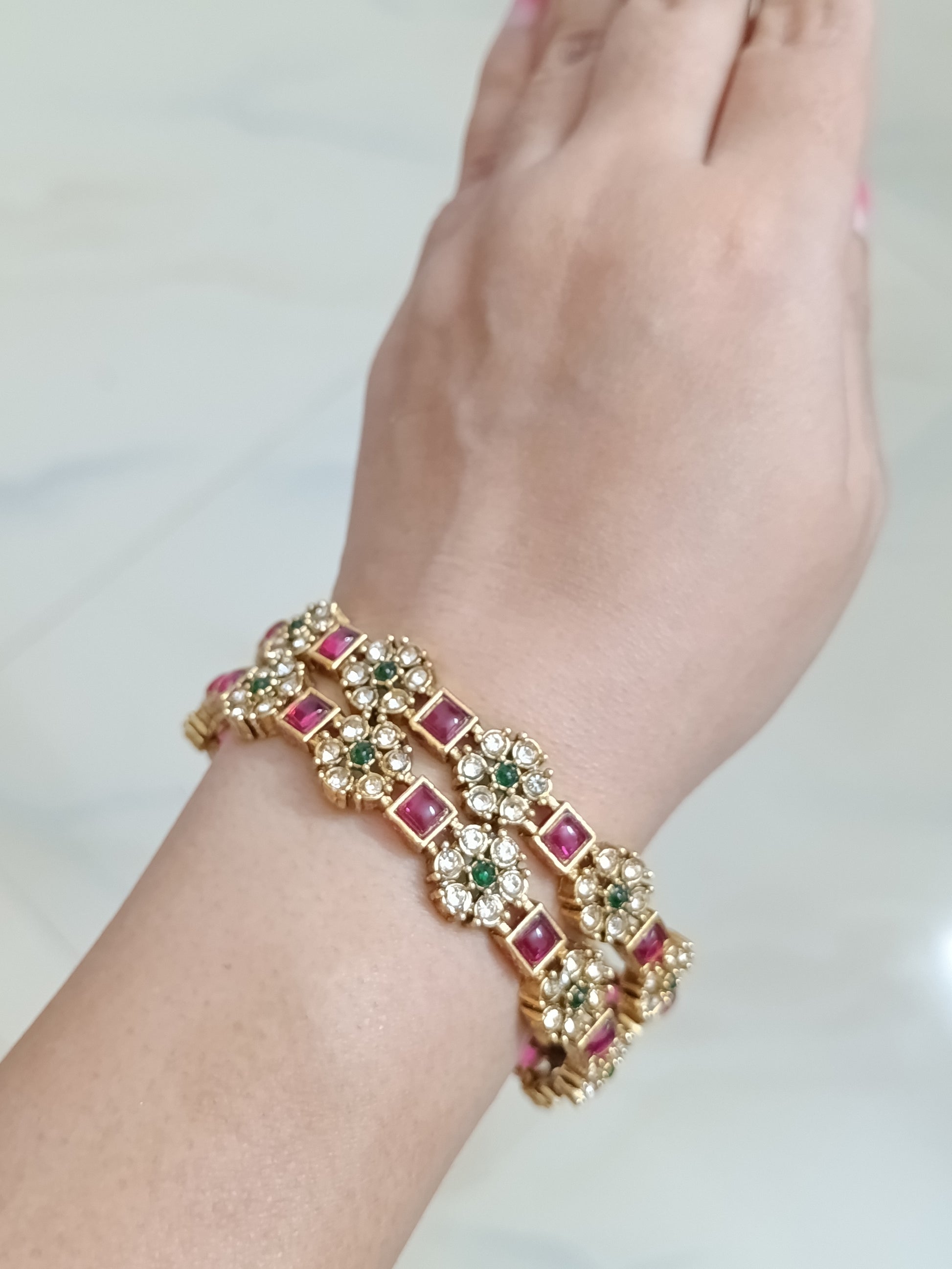 Low Budget Kemp Flower Bangle Set of 2 V2